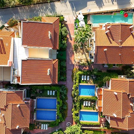 Corinthian Village 벌하티 외부 사진
